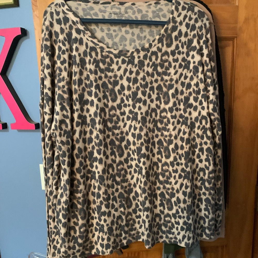 Victoria’s Secret Round Neck Leopard Sweater